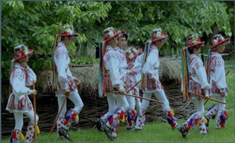 Căluşul Românesc cel mai spectaculos dans popular