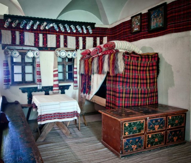 Muzeul Tarii Fagarasului Valeriu Literat