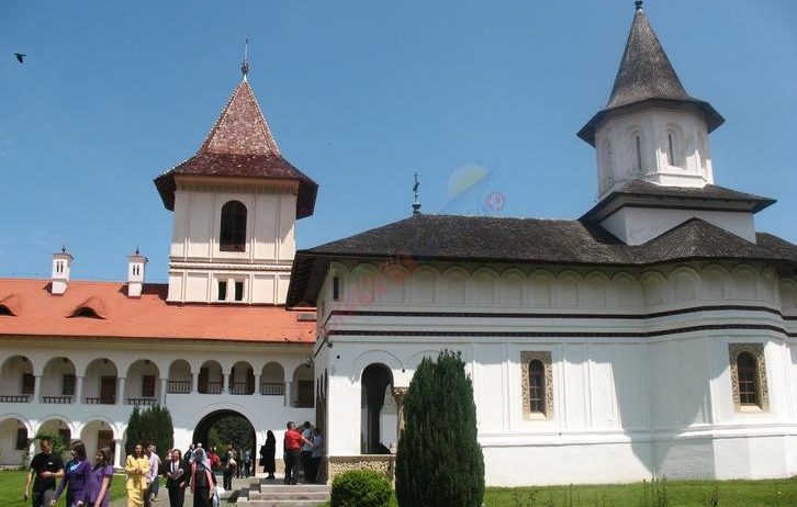 Pelerinaj Arsenie Boca Manastirea Sambata de Sus si Manastirea Prislop