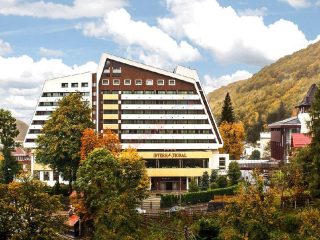 Oferta la Munte 2021 – Hotel International Sinaia