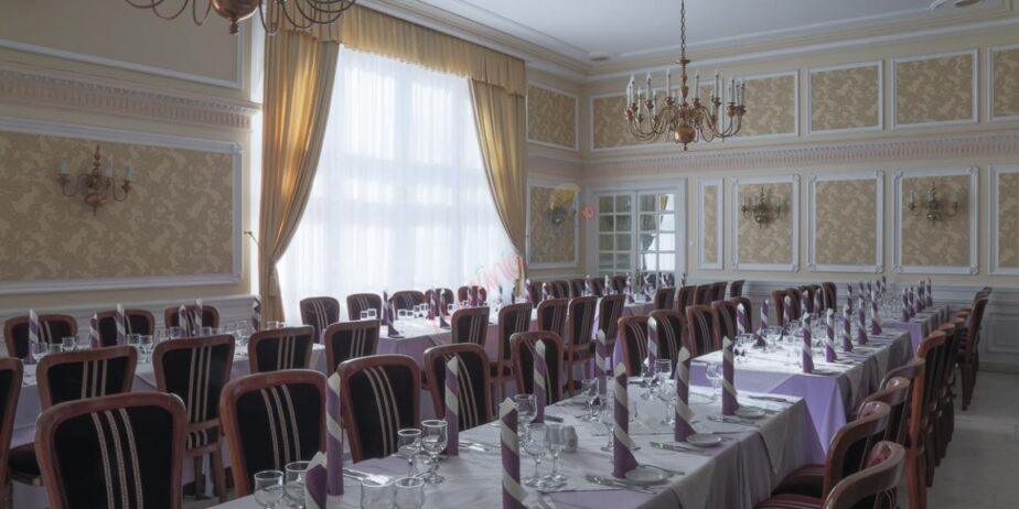 Revelion Regal 2025 – Hotel Palace Sinaia