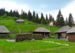 Paste 2024 in Bucovina – Satul Bucovinean Breaza