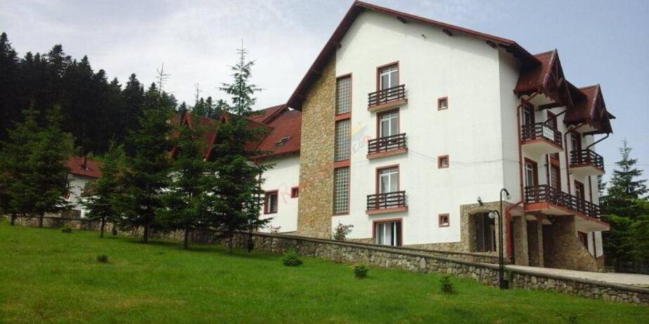 Paste 2024 in Bucovina – Hotel Floare de Colt Manastirea Humorului