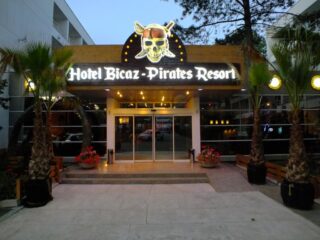 agentie-2017-03-07-125509-bicaz-pirates-mamaia-1