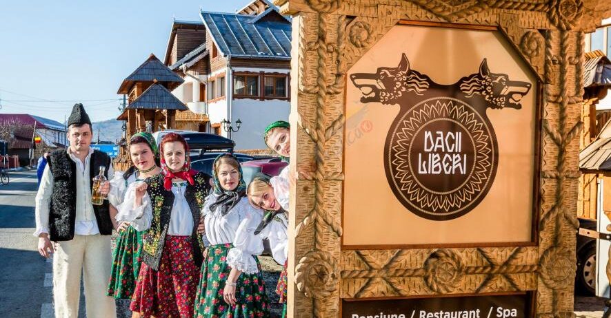 Revelion 2025 in Maramures –  Pensiunea Dacii Liberi Petrova